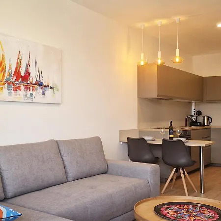 New Cozy 2 Pink 205 Apartment Bratislava