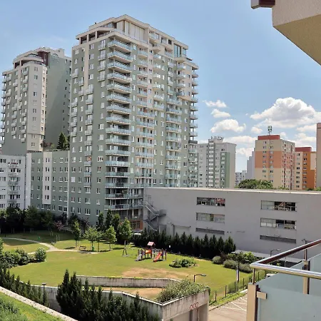 Lägenhet New Cozy 2 Pink 205 Bratislava